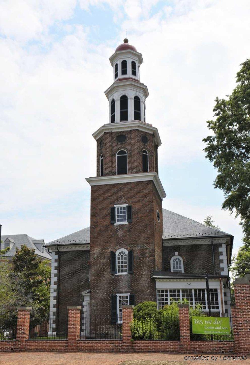 Hampton Inn Alexandria/Old Town Экстерьер фото